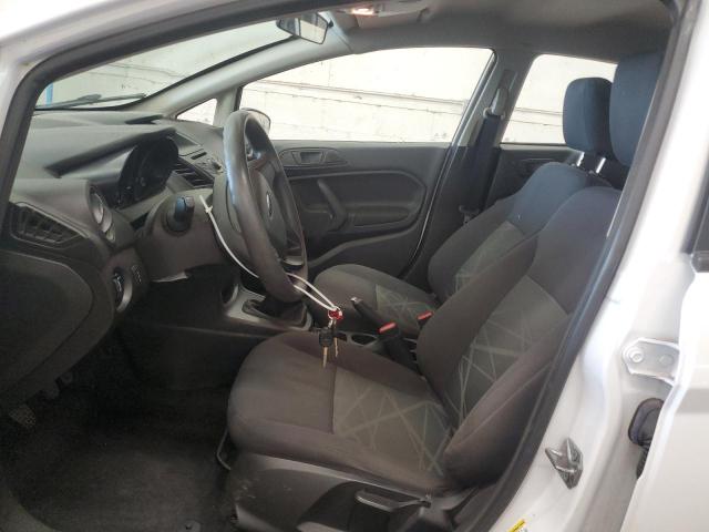  FORD FIESTA 2015 Biały