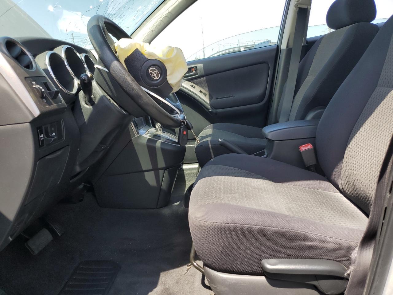 2005 Toyota Corolla Matrix Xr VIN: 2T1KR32E55C408550 Lot: 61102305