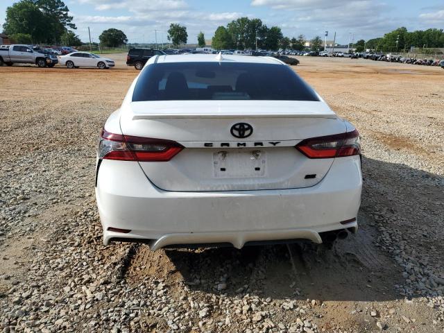  TOYOTA CAMRY 2022 Biały