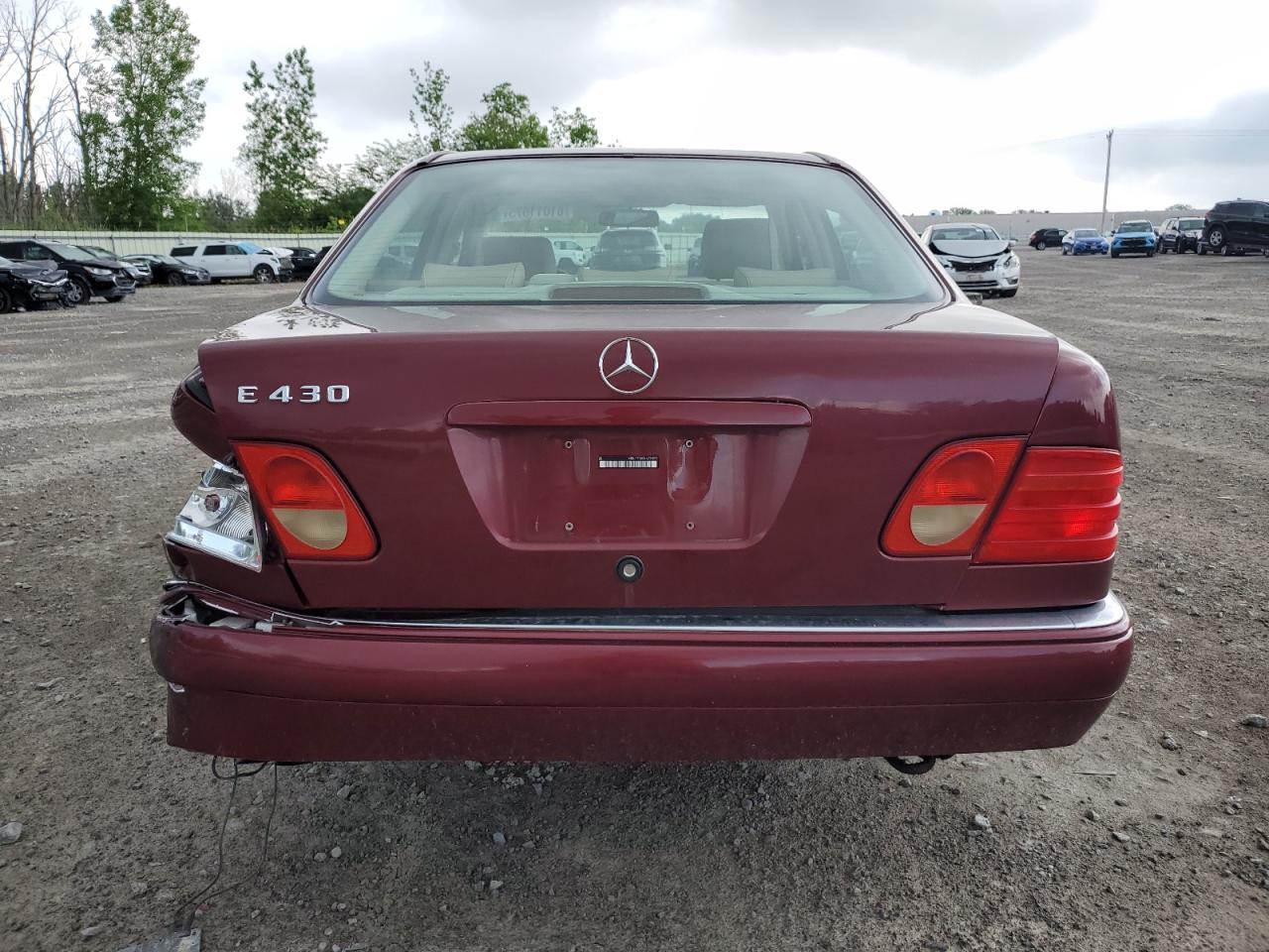 1999 Mercedes-Benz E 430 VIN: WDBJF70H3XA731073 Lot: 61011575