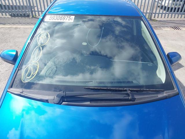 2015 TOYOTA YARIS ICON