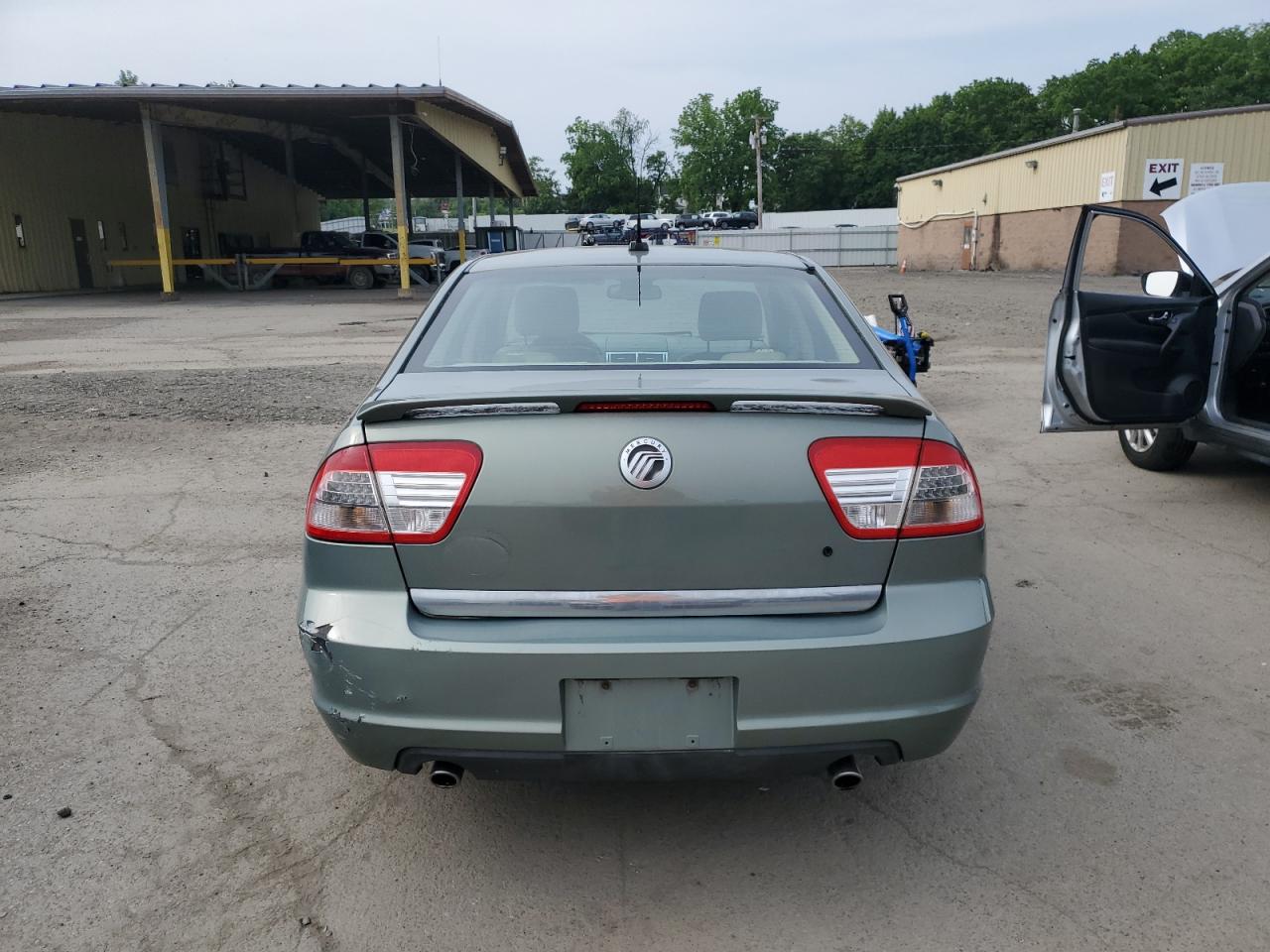 2008 Mercury Milan Premier VIN: 3MEHM02108R628745 Lot: 60880635