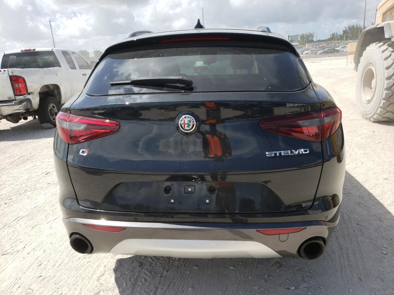 2023 Alfa Romeo Stelvio Ti VIN: ZASPAKBN5P7D52838 Lot: 61898305