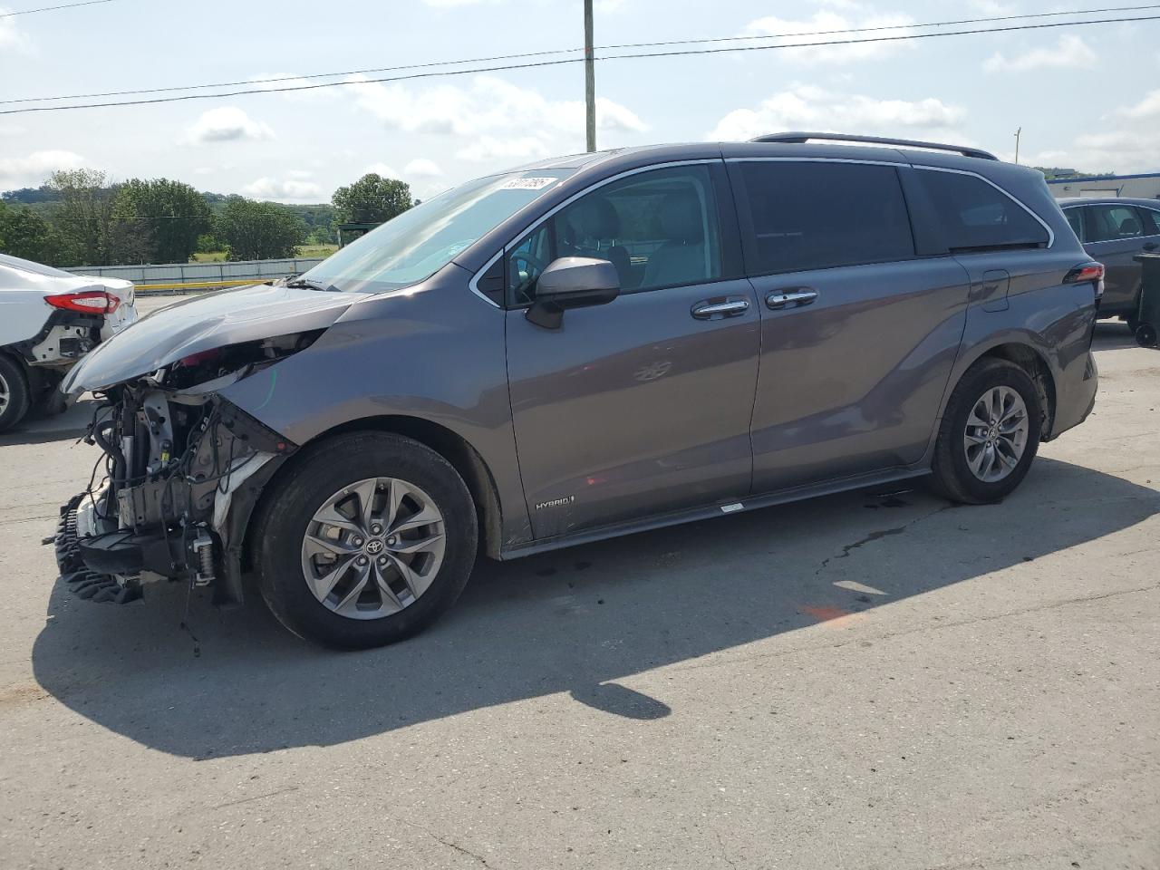 2021 Toyota Sienna Xle
