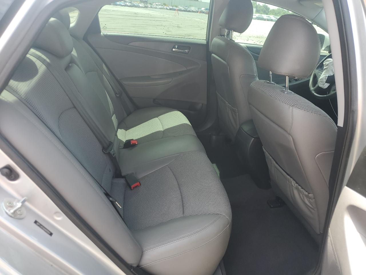 2013 Hyundai Sonata Se VIN: 5NPEC4AC6DH680802 Lot: 62765895