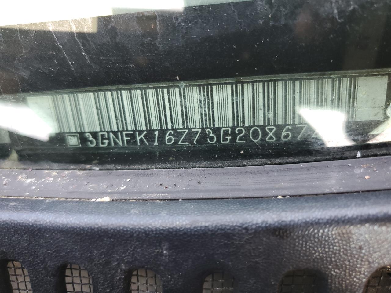 2003 Chevrolet Suburban K1500 VIN: 3GNFK16Z73G208674 Lot: 61696085