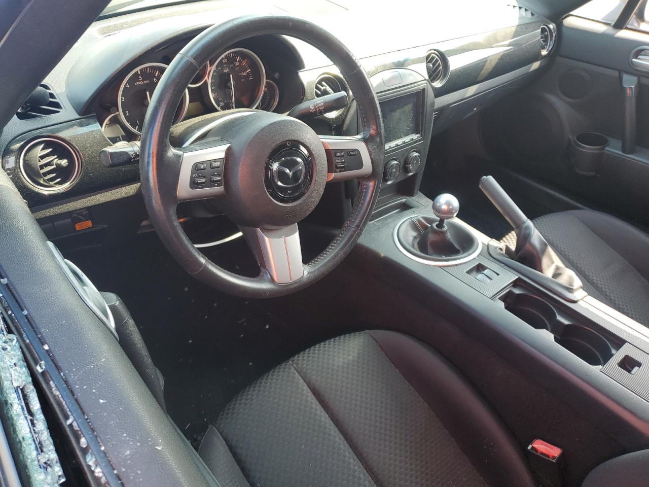 2006 Mazda Mx-5 Miata VIN: JM1NC25FX60112528 Lot: 59711345