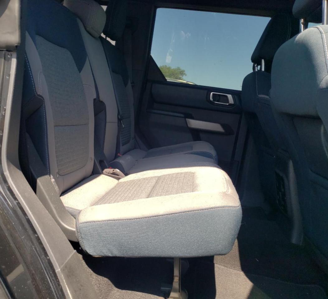 2022 Ford Bronco Base VIN: 1FMDE5BH6NLA80070 Lot: 61212255