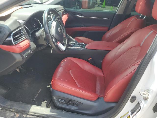  TOYOTA CAMRY 2019 Biały