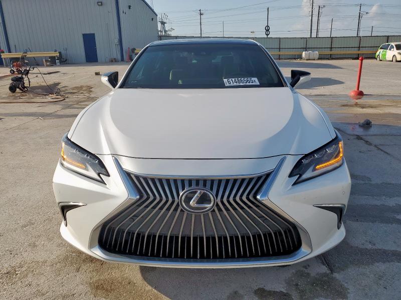  LEXUS ES350 2019 Белы