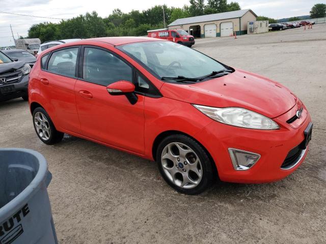  FORD FIESTA 2012 Красный