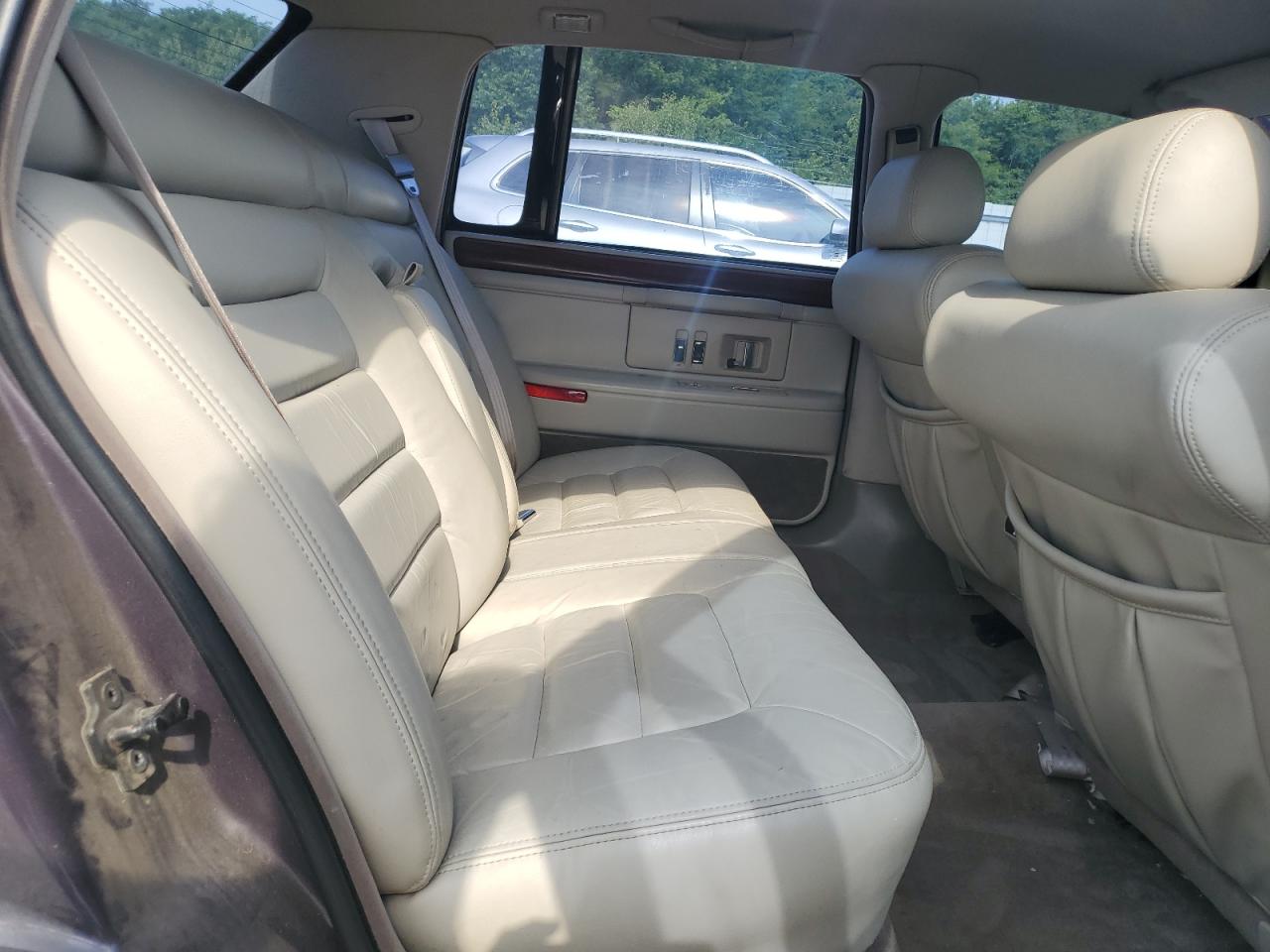 1996 Cadillac Deville VIN: 1G6KD52YXTU239648 Lot: 59805465