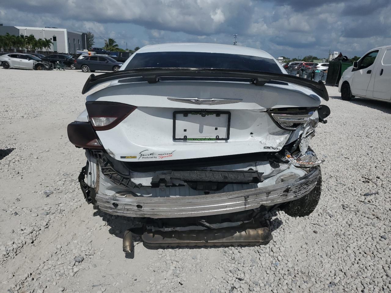 2015 Chrysler 200 Limited VIN: 1C3CCCAB6FN722689 Lot: 61449985