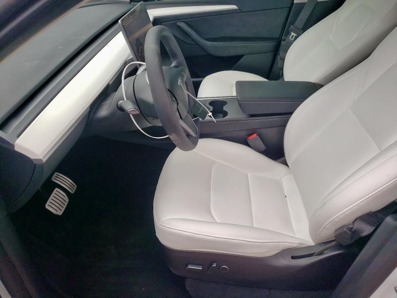  TESLA MODEL Y 2022 Білий