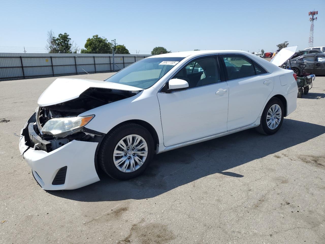2012 Toyota Camry Base за продажба в Bakersfield, CA - Front End