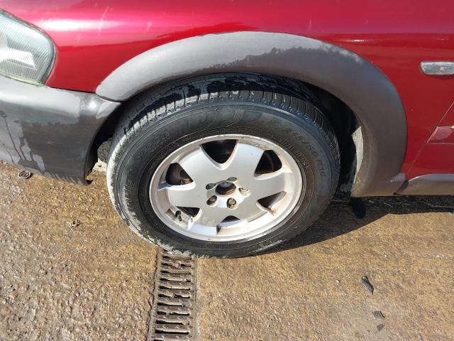 2004 VOLVO XC70 D5 SE