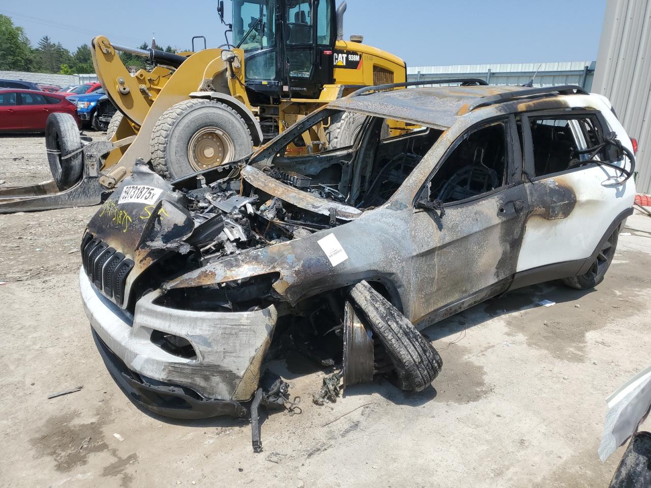 2014 Jeep Cherokee Latitude for Sale in Franklin, WI - Burn
