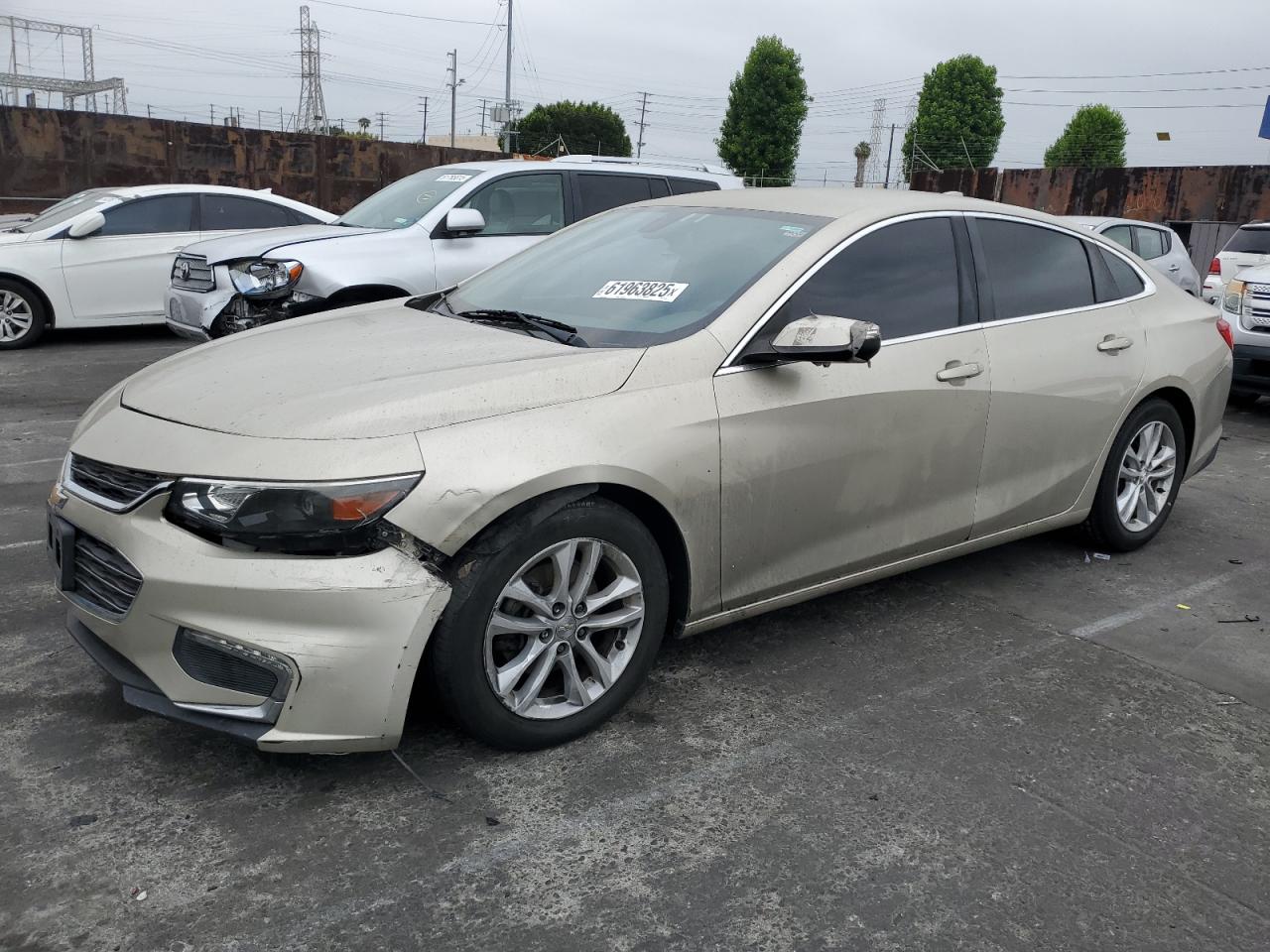 2016 Chevrolet Malibu Lt for Sale in Wilmington, CA - Front End