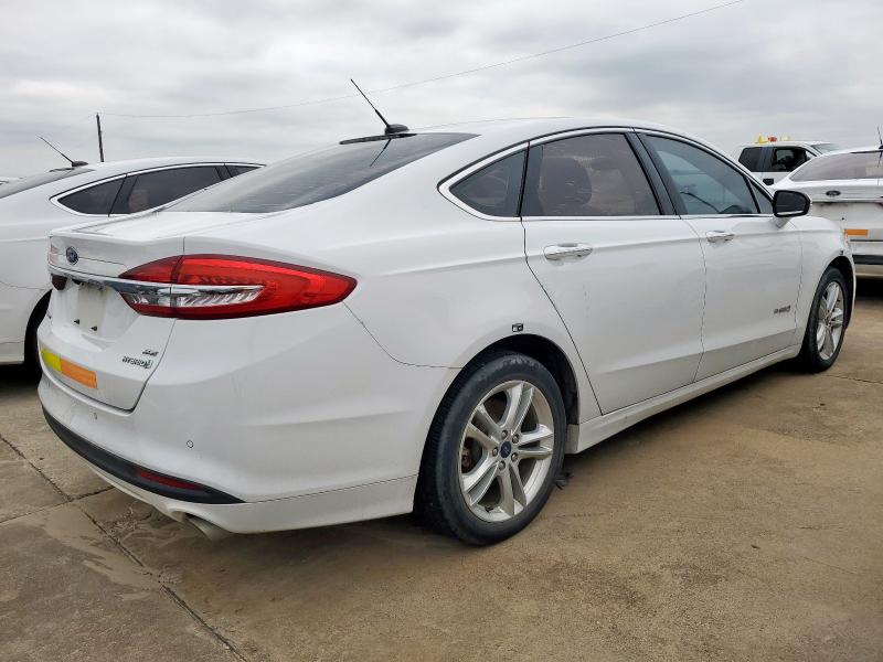  FORD FUSION 2018 Білий