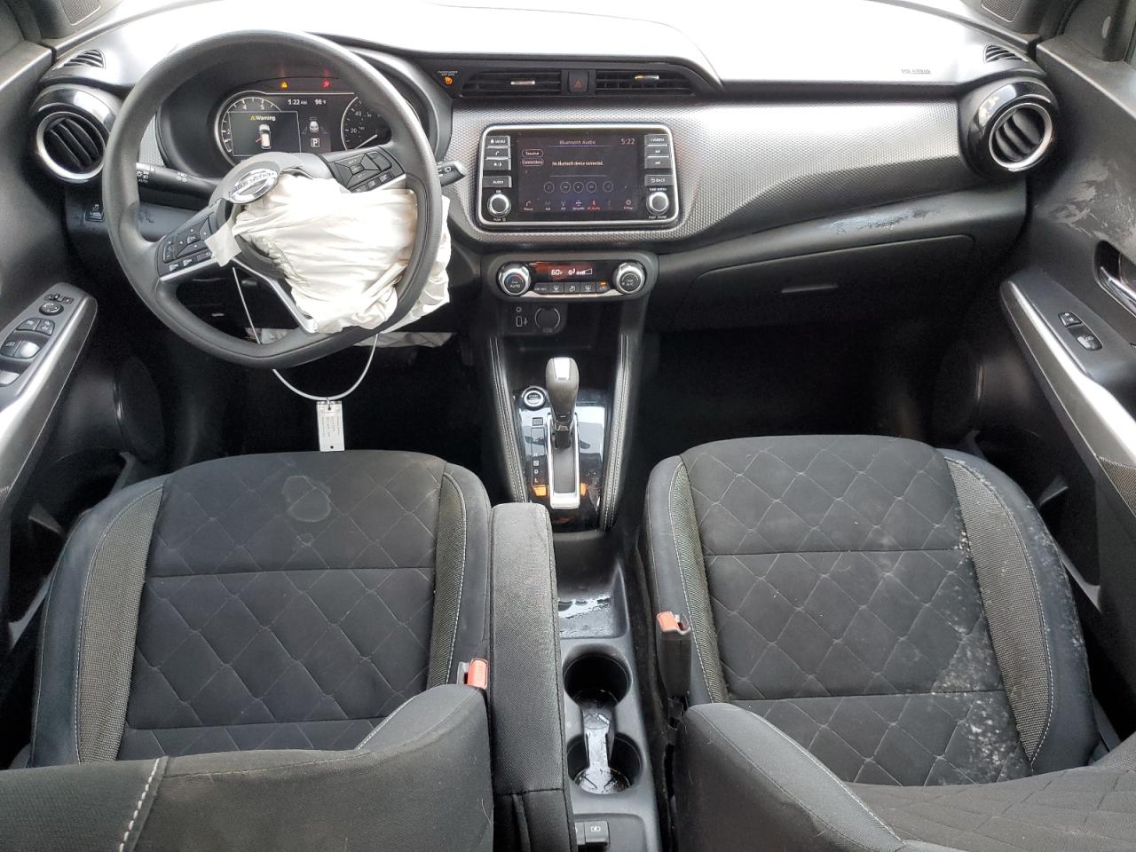 2018 Nissan Kicks S VIN: 3N1CP5CU0JL543585 Lot: 59022965