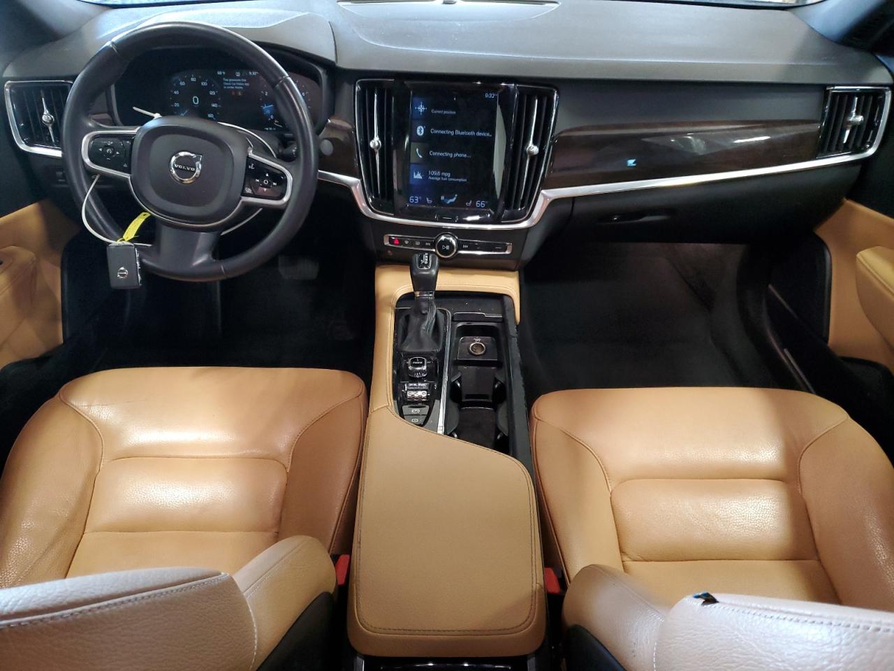 2017 Volvo S90 T5 Momentum VIN: YV1102AK0H1006851 Lot: 57233315