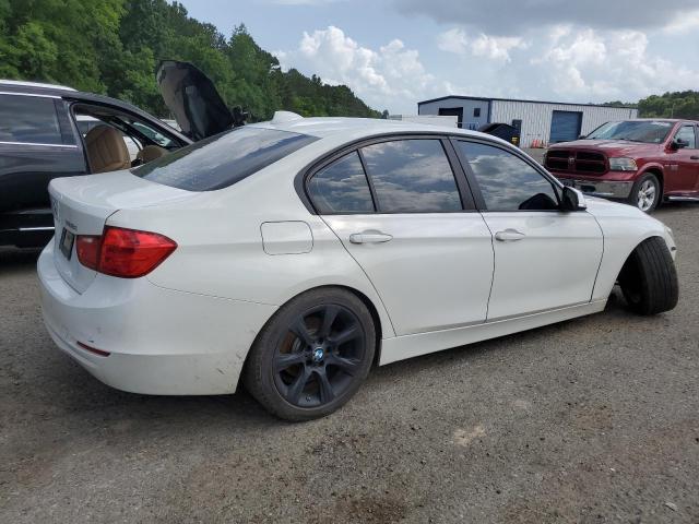  BMW 3 SERIES 2015 Белы