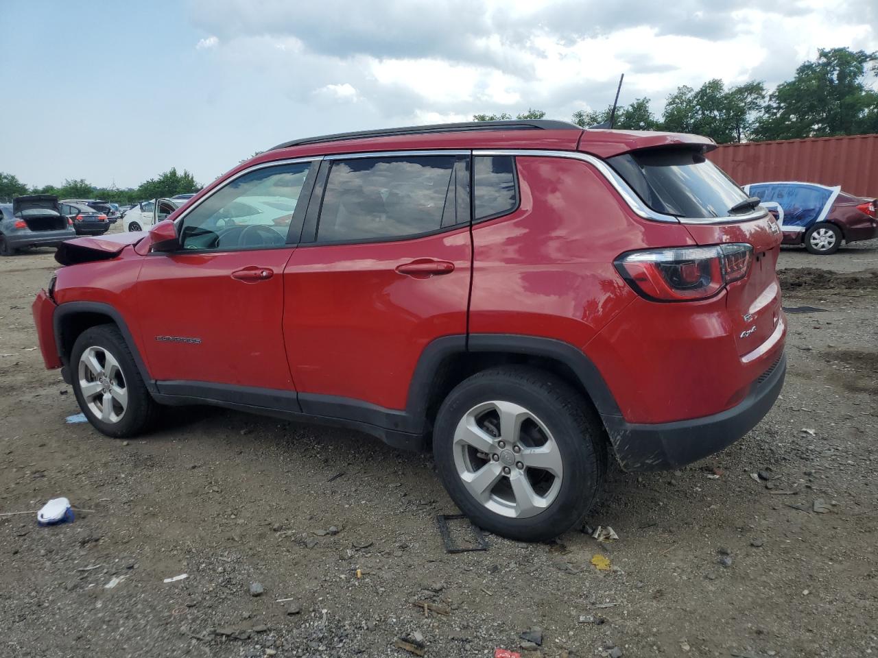 JEEP COMPASS 2020 VIN 3C4NJDBB8LT124467 photo 2