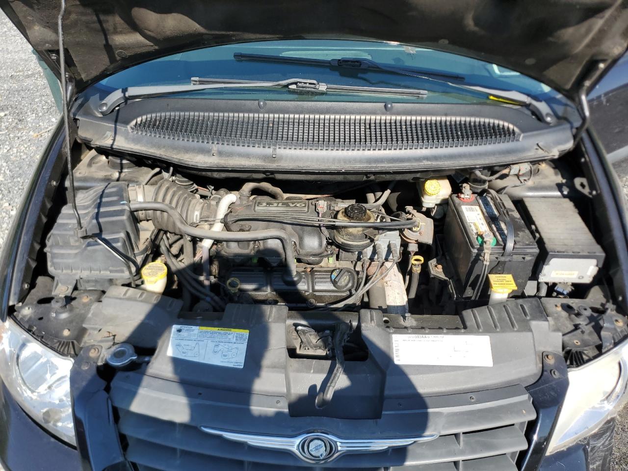 2006 Chrysler Town & Country VIN: 1A4GP45RX6B535742 Lot: 59025305