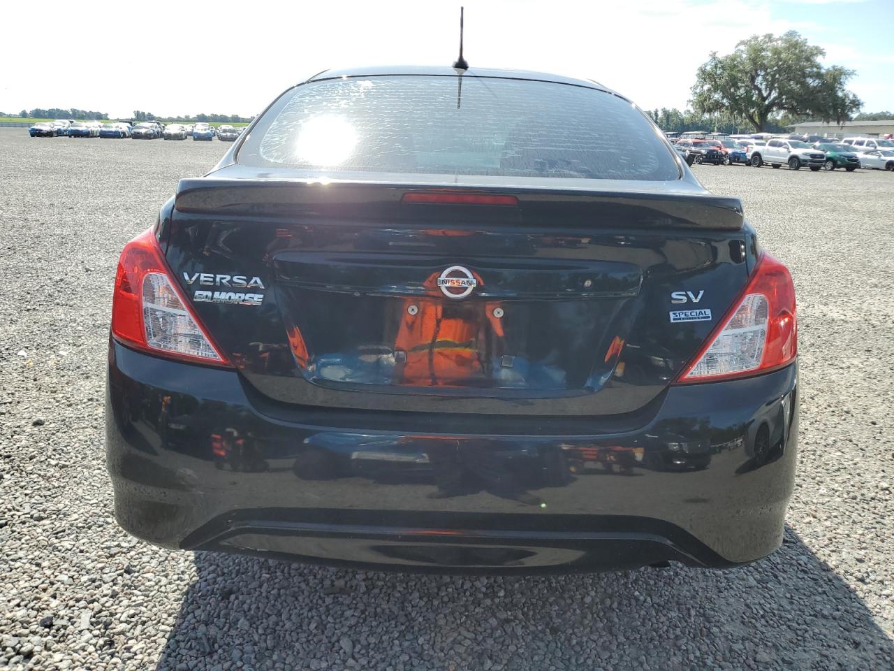 NISSAN VERSA 2018 VIN 3N1CN7AP8JL838609 zdjęcie 6