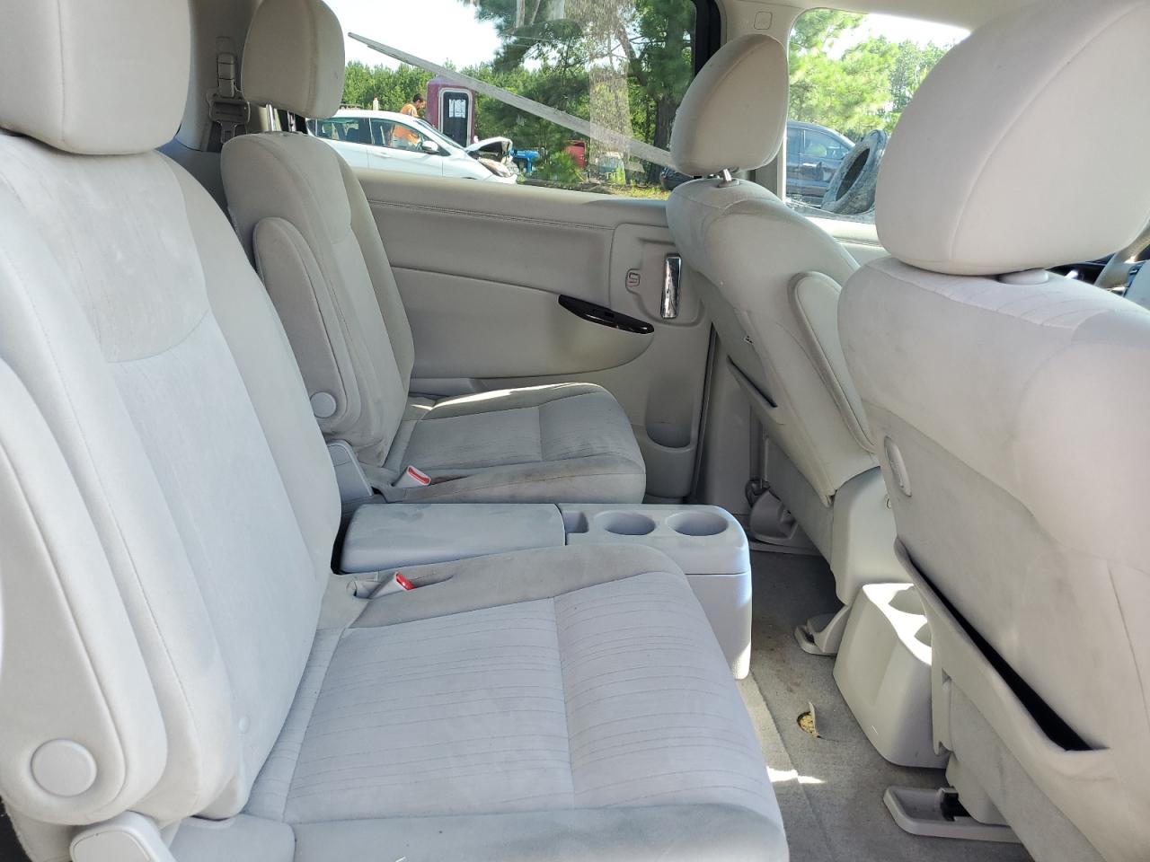 2011 Nissan Quest S VIN: JN8AE2KP8B9012251 Lot: 62587625