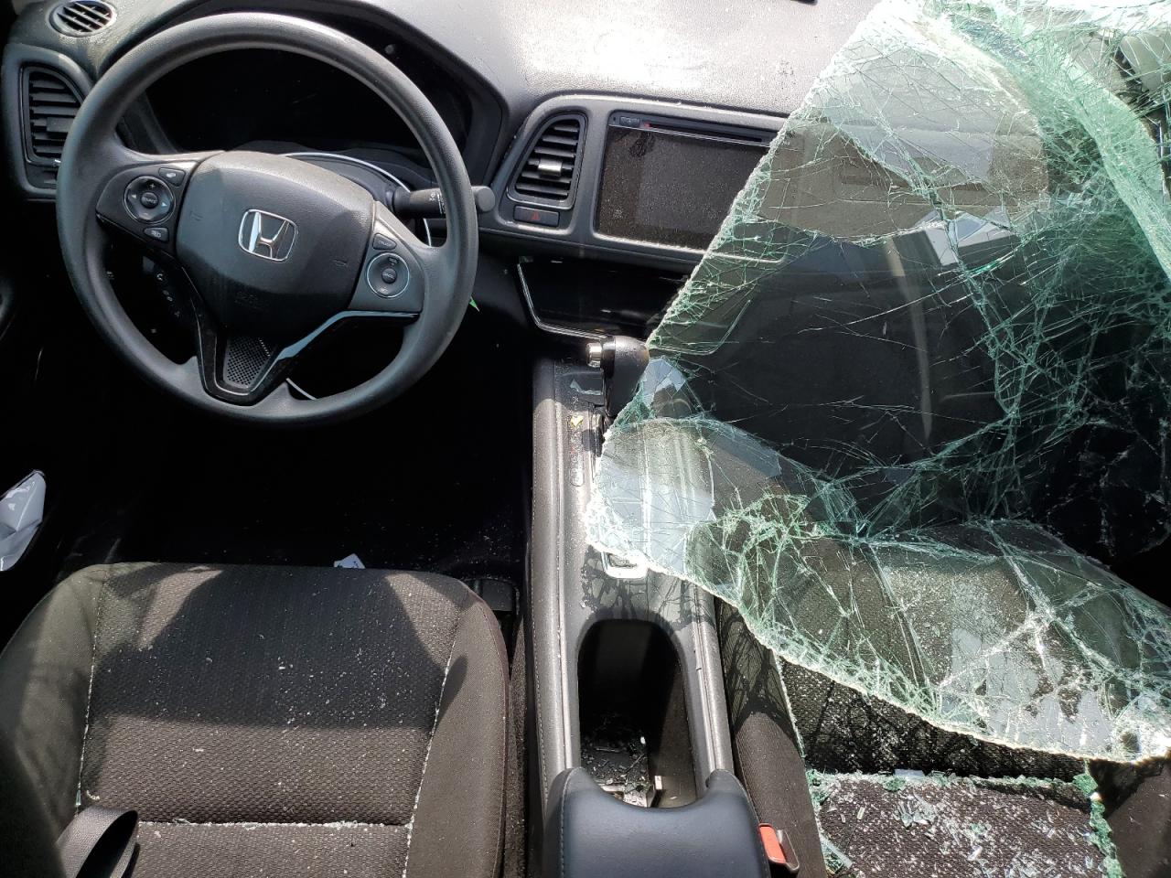 2018 Honda Hr-V Lx VIN: 3CZRU6H36JM100206 Lot: 61137215