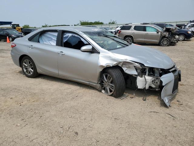 Седаны TOYOTA CAMRY 2015 Серебристый