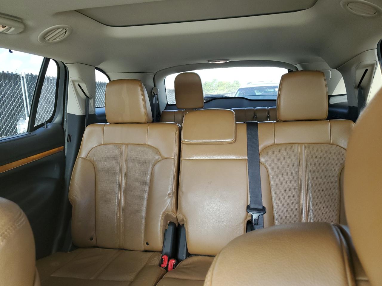 2011 Lincoln Mkt VIN: 2LMHJ5FR7BBJ53351 Lot: 60541125
