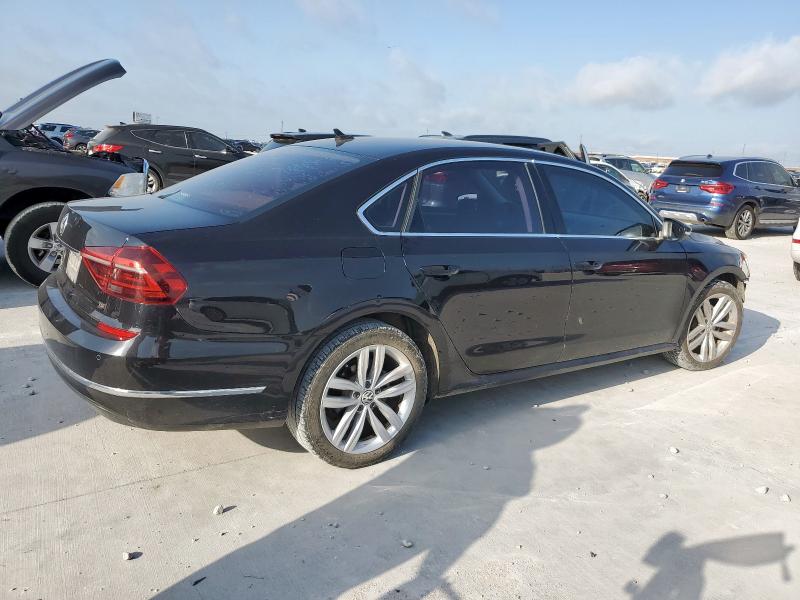  VOLKSWAGEN PASSAT 2018 Black