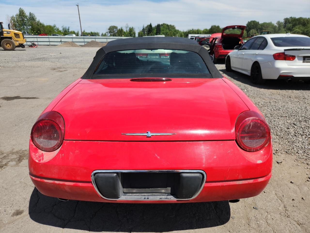 2002 Ford Thunderbird VIN: 1FAHP60A12Y109460 Lot: 61205885