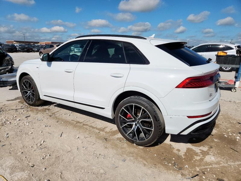  AUDI Q8 2020 Белы