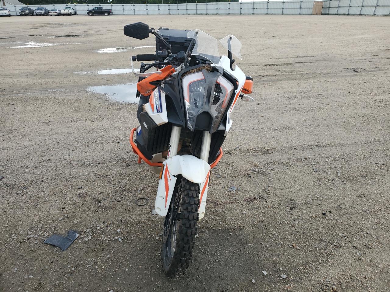 KTM MOTORCYCLE 2023 VIN VBKV59402PM966499 фото 2