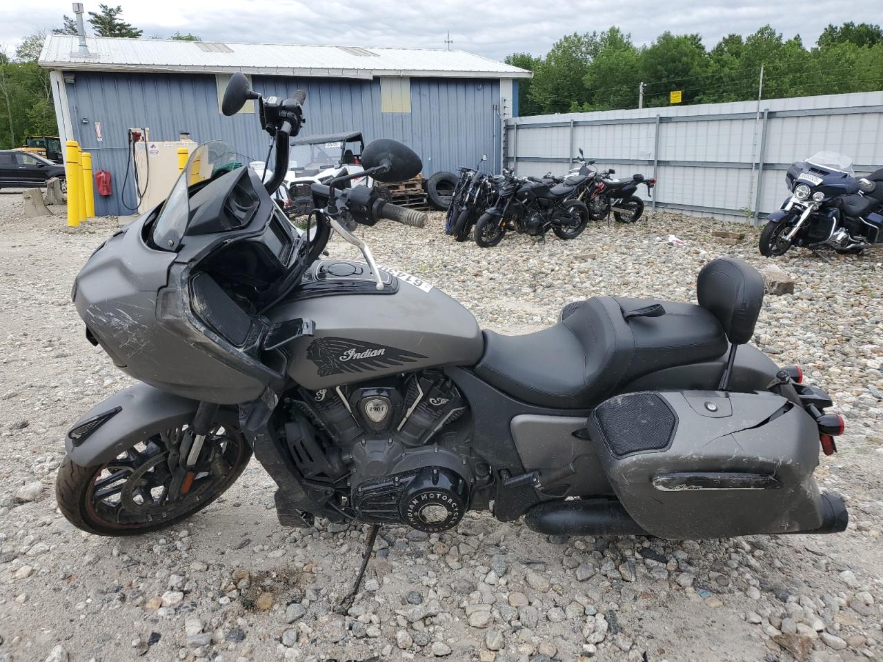 INDIAN MOTORCYCLE CO. CHALLENGER 2023 VIN 56KLCCRR2P3418442 zdjęcie 3