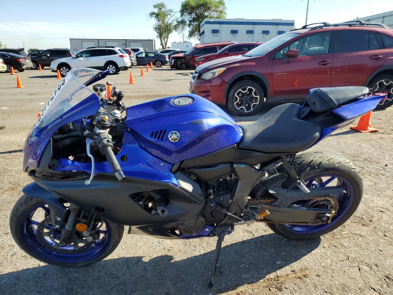 YAMAHA YZFR7 2022 VIN JYARM38E9NA000444 photo 3
