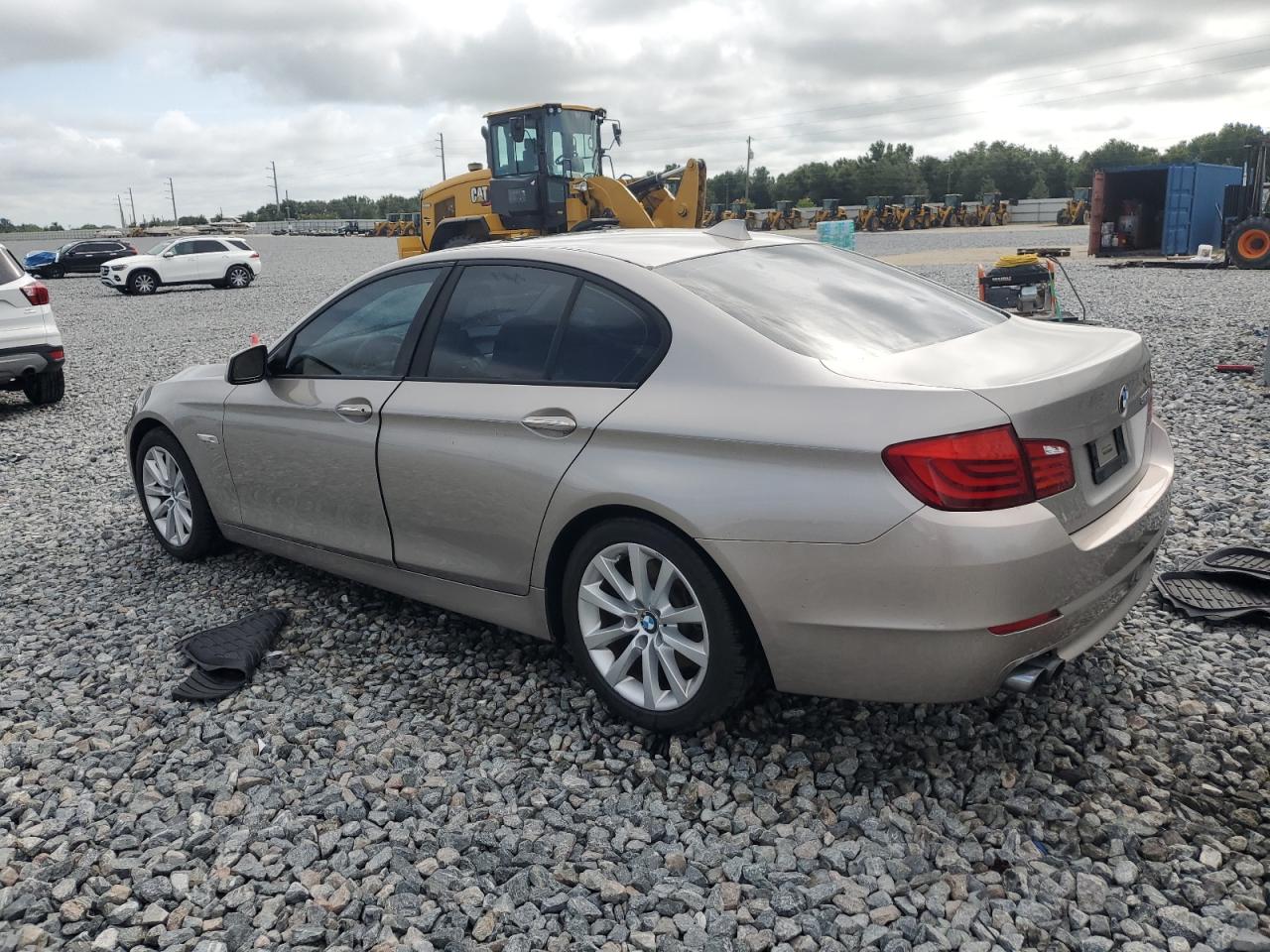 2011 BMW 528 I VIN: WBAFR1C50BC741017 Lot: 62715535