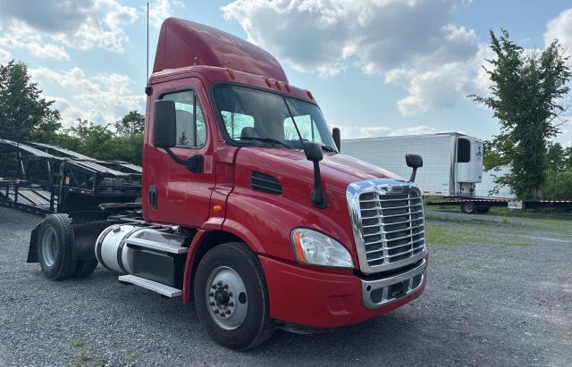 2016 Freightliner Cascadia 113