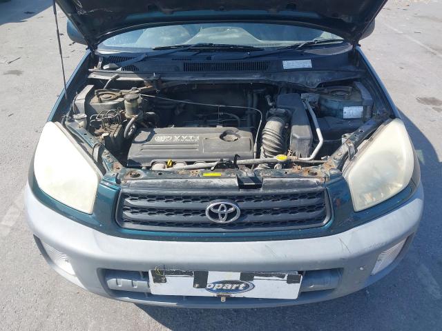 2002 TOYOTA RAV4 NV VV
