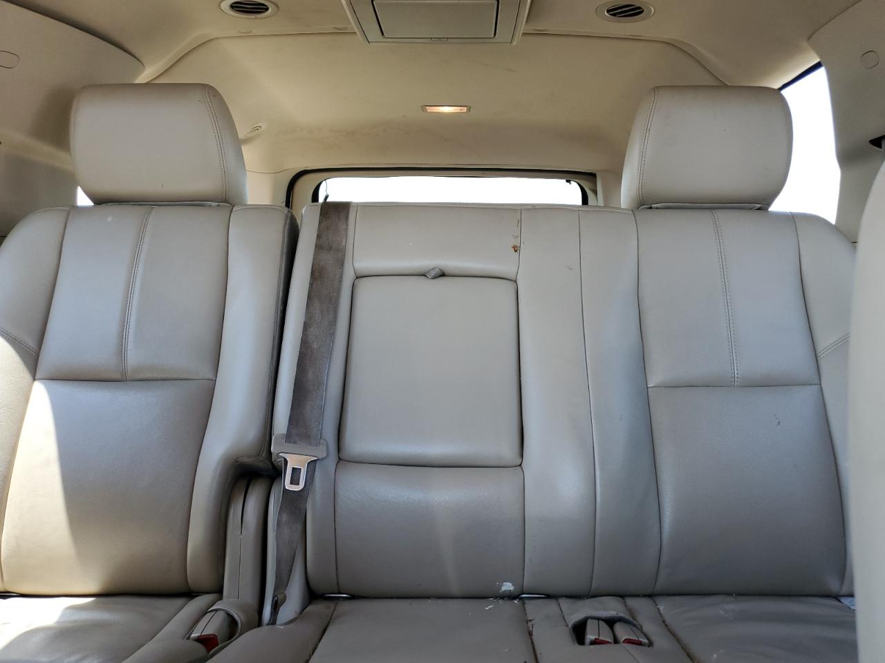 2012 Chevrolet Suburban K1500 Lt VIN: 1GNSKJE74CR265851 Lot: 62297875