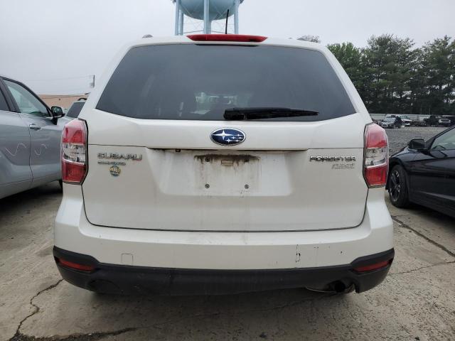  SUBARU FORESTER 2015 White