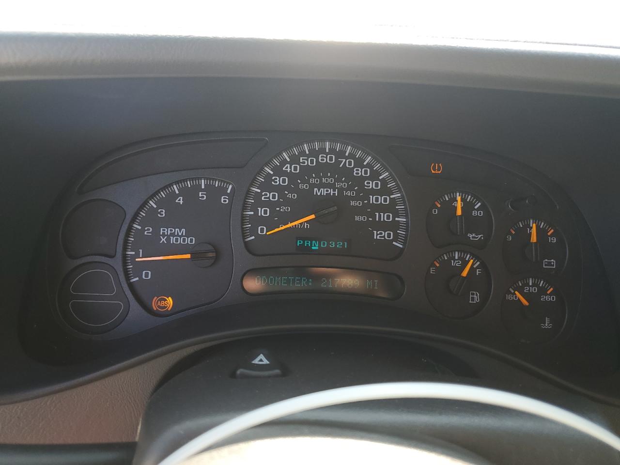2005 Chevrolet Tahoe K1500 VIN: 1GNEK13T35R130344 Lot: 60981675