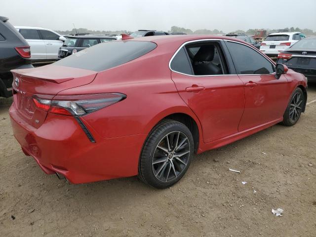  TOYOTA CAMRY 2021 Красный