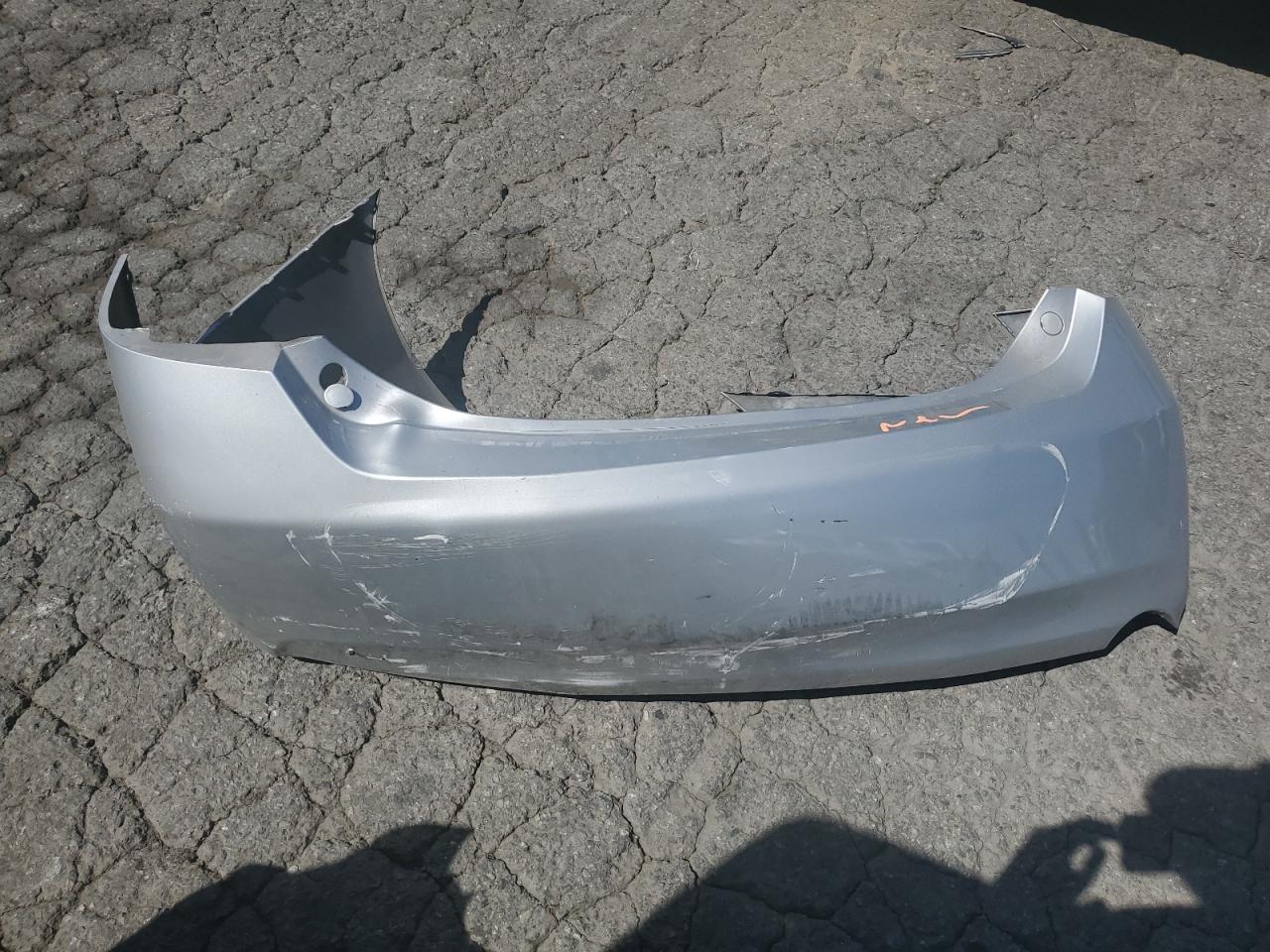 2010 Toyota Camry Base VIN: 4T1BF3EK1AU018788 Lot: 62746715