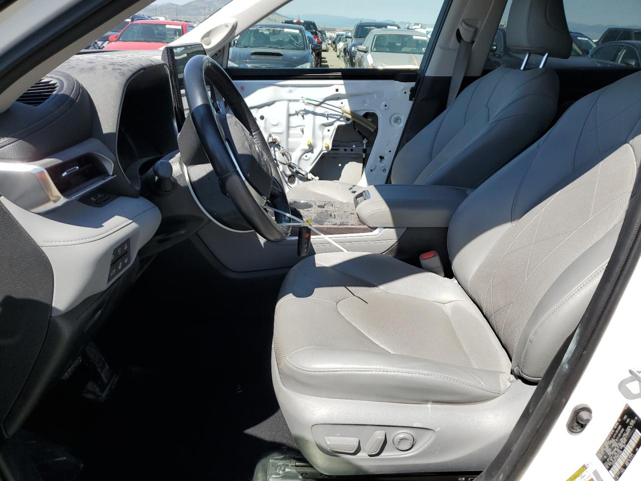 2021 Toyota Highlander Hybrid Platinum VIN: 5TDEBRCH3MS031364 Lot: 61088705
