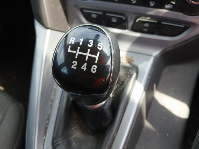 2011 FORD FOCUS TITA