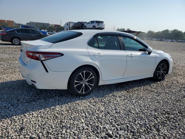  TOYOTA CAMRY 2018 White